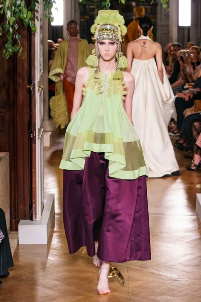 Look 5